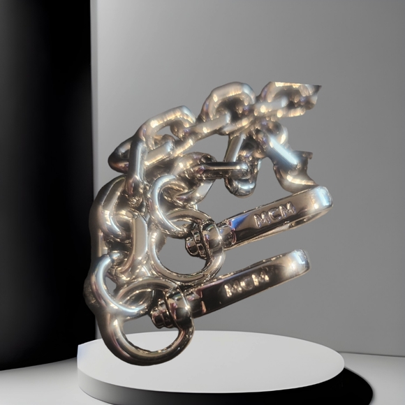 🚫SOLD🚫🆕️MCM Visetos Wallet Crossbody Bag - Picture 6 of 16